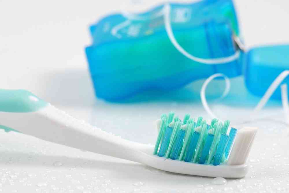 Featured image for “Top 5 FAQs About Flossing & Brushing”